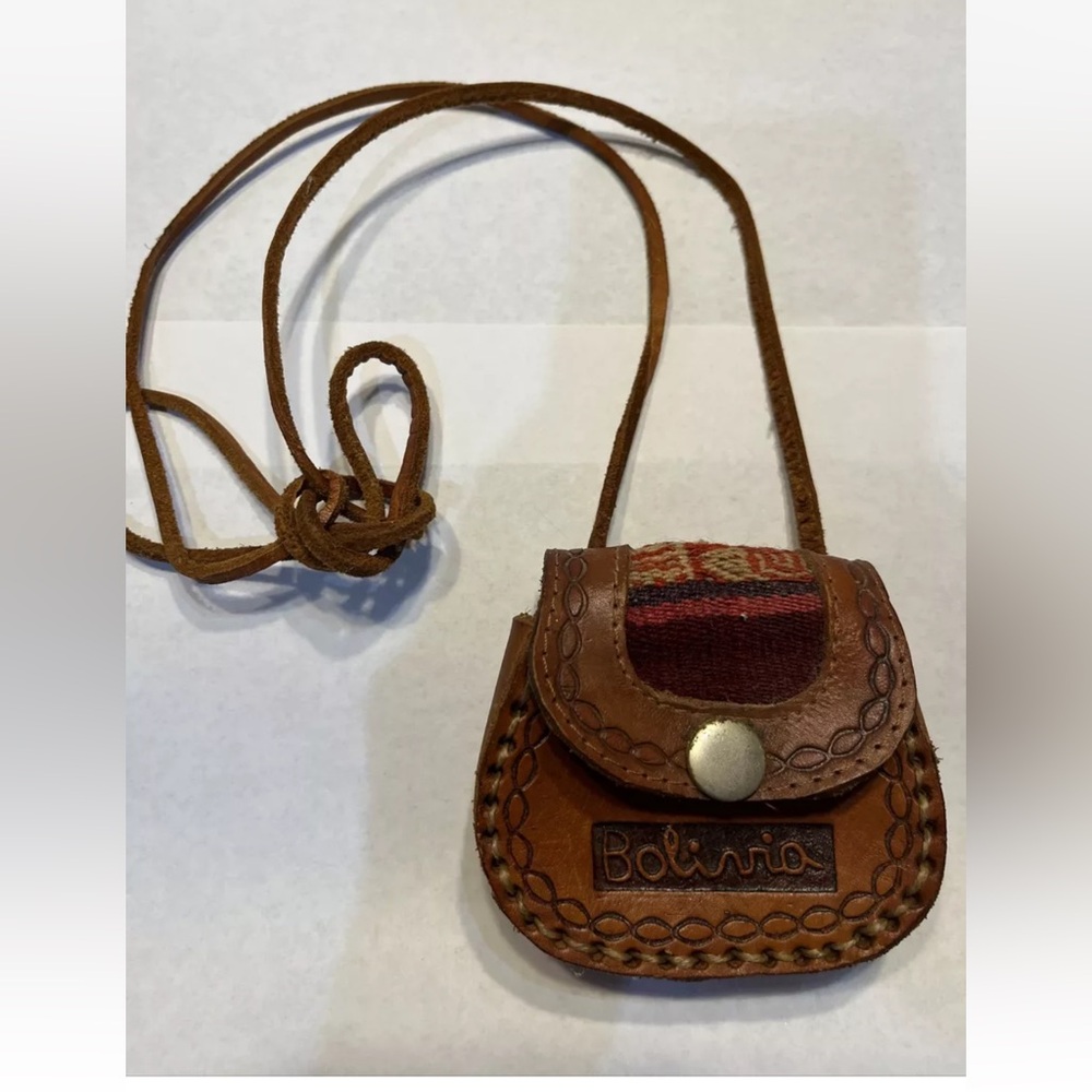 Vintage Small Leather Cross Body Bag Purse Bolivia , Flower Design
